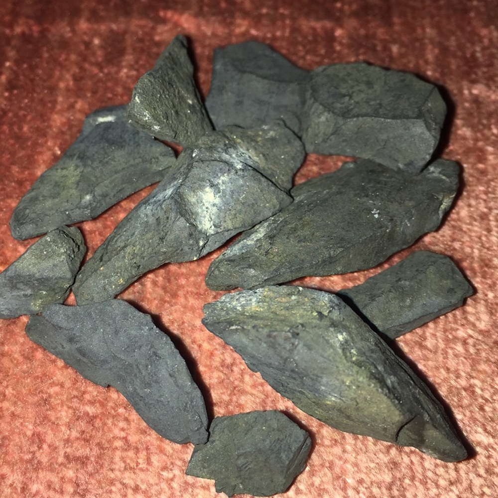 Shungite stones